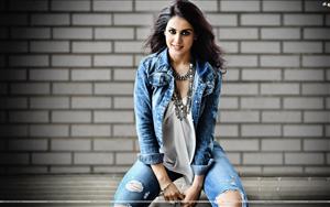 Genelia D Souza, displaying class and style in denims